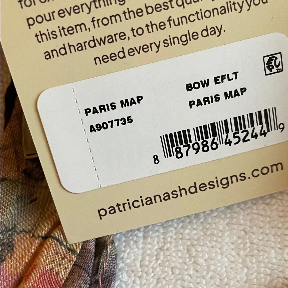 Patricia Nash Multicolor Scarf Paris Maps design with Eiffel Tower /Heart Charm - Picture 5 of 5